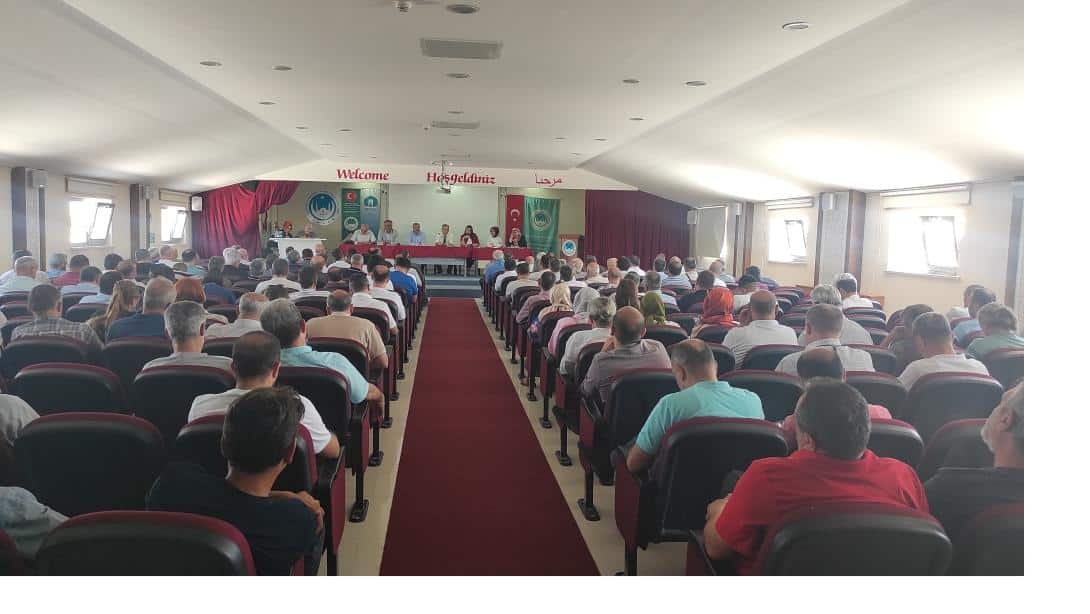 Meram'da 2024-2025 Eğitim Öğretim Yılı Sonu Okul/Kurum Müdürleri Toplantısı Gerçekleştirildi